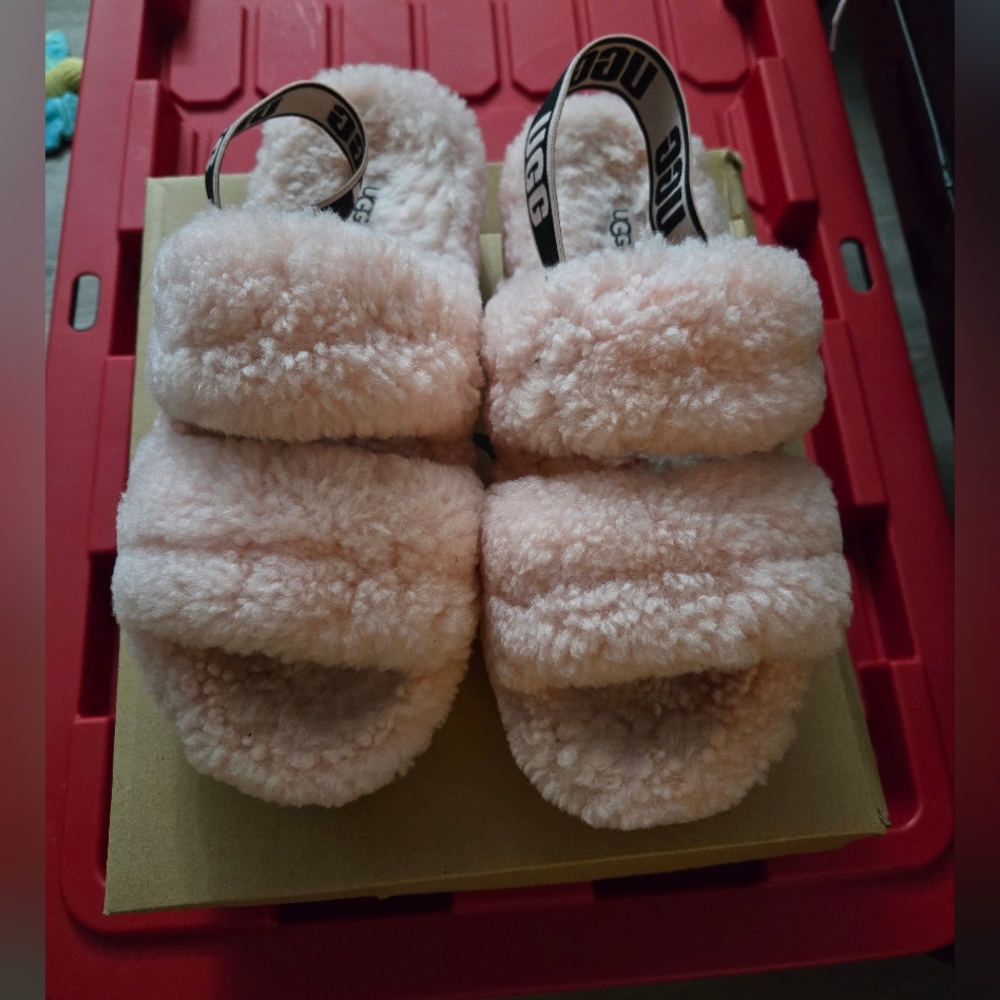 UGG Soft Oh Fluffita Slide Platform Slippers Pink - Women's Size 10